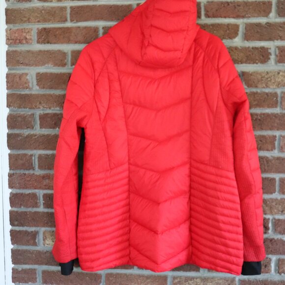 pajar winter coat * red * hooded * zippered pockets * euc - Picture 7 of 11